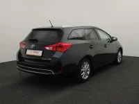Toyota Auris 1.8 100kW thumbnail