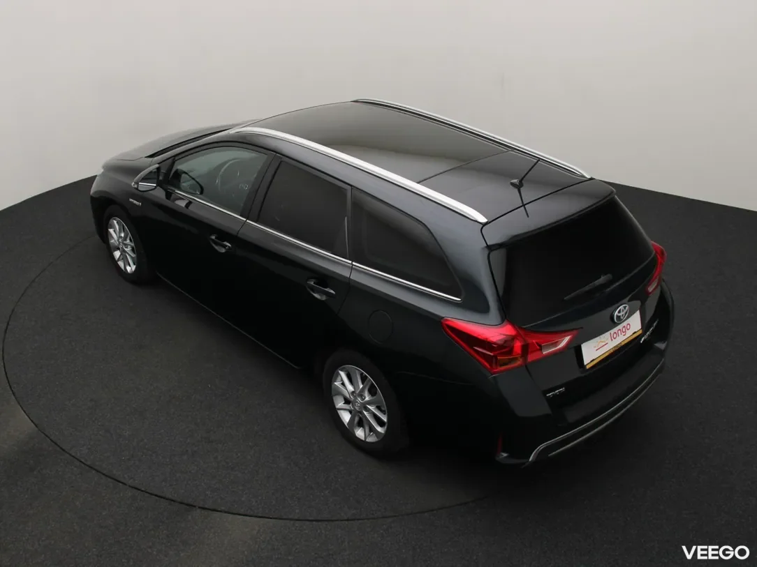 Toyota Auris 1.8 100kW
