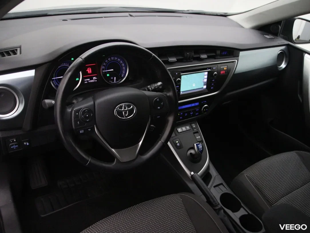 Toyota Auris 1.8 100kW
