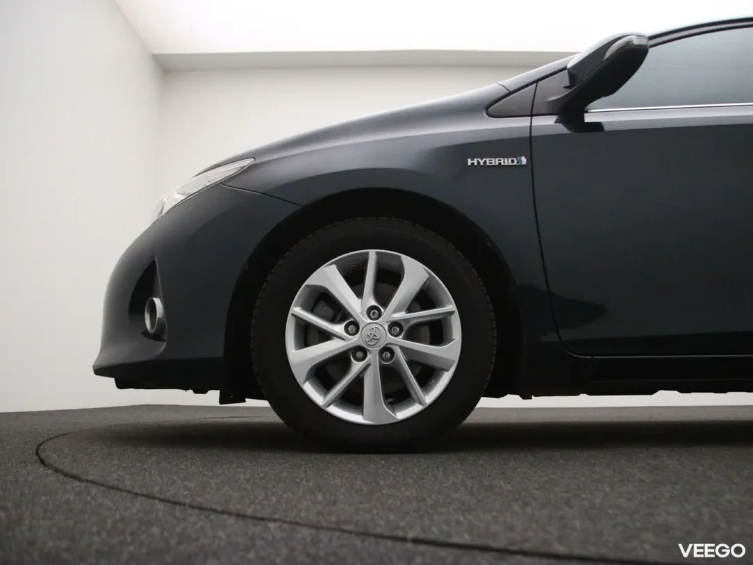 Toyota Auris 1.8 100kW