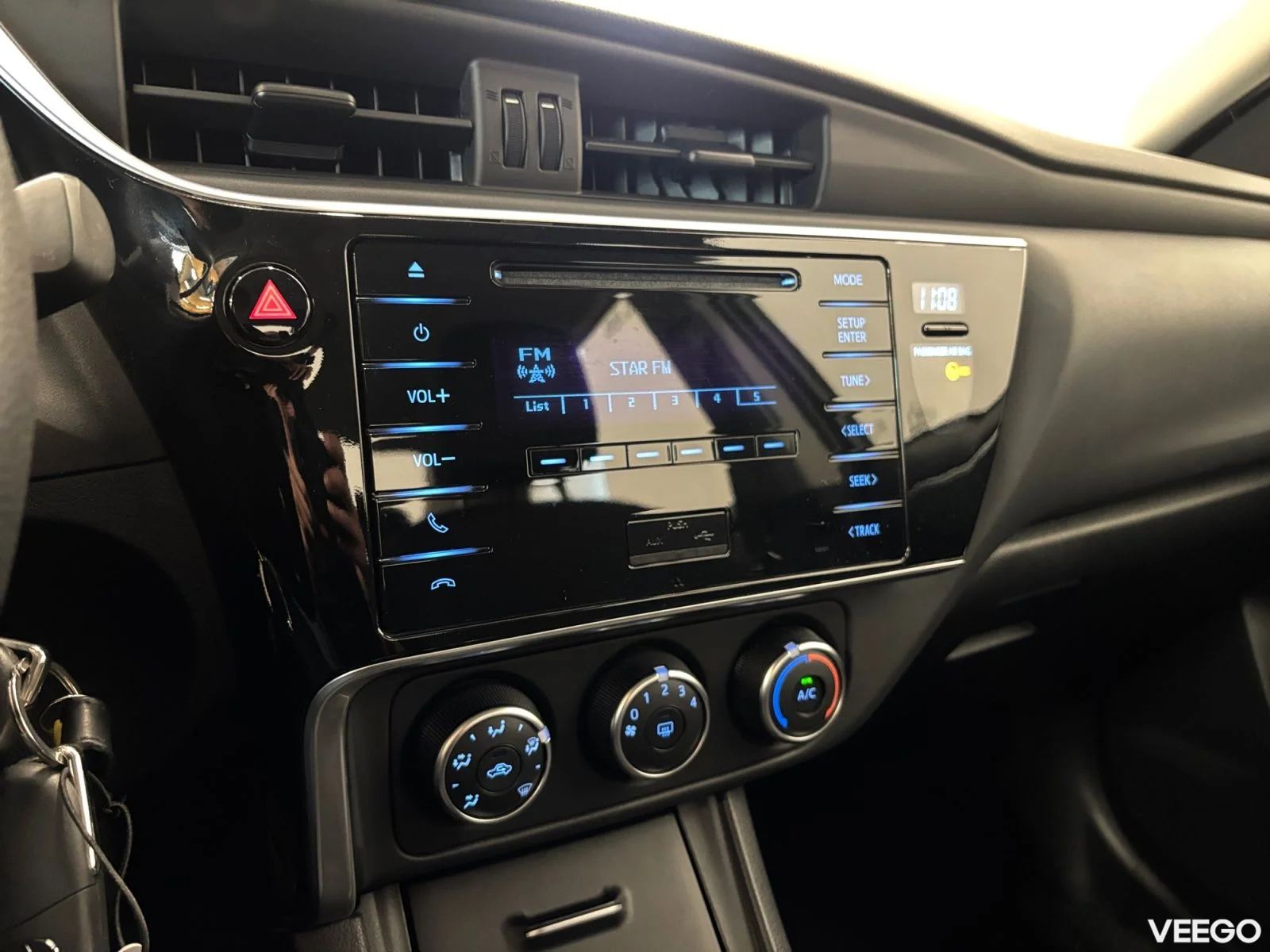 Toyota Corolla - 1.6 97kW