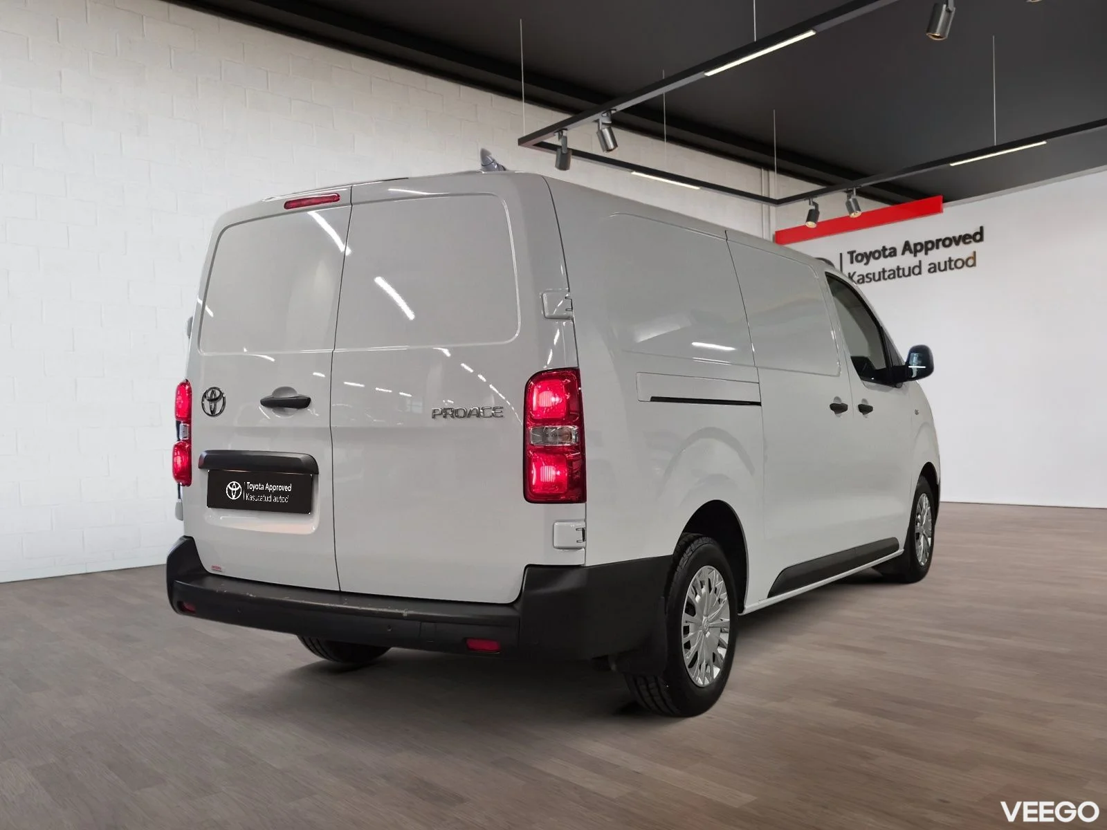 Toyota Proace Long van 106kW