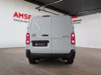 Toyota Proace Long van 106kW thumbnail
