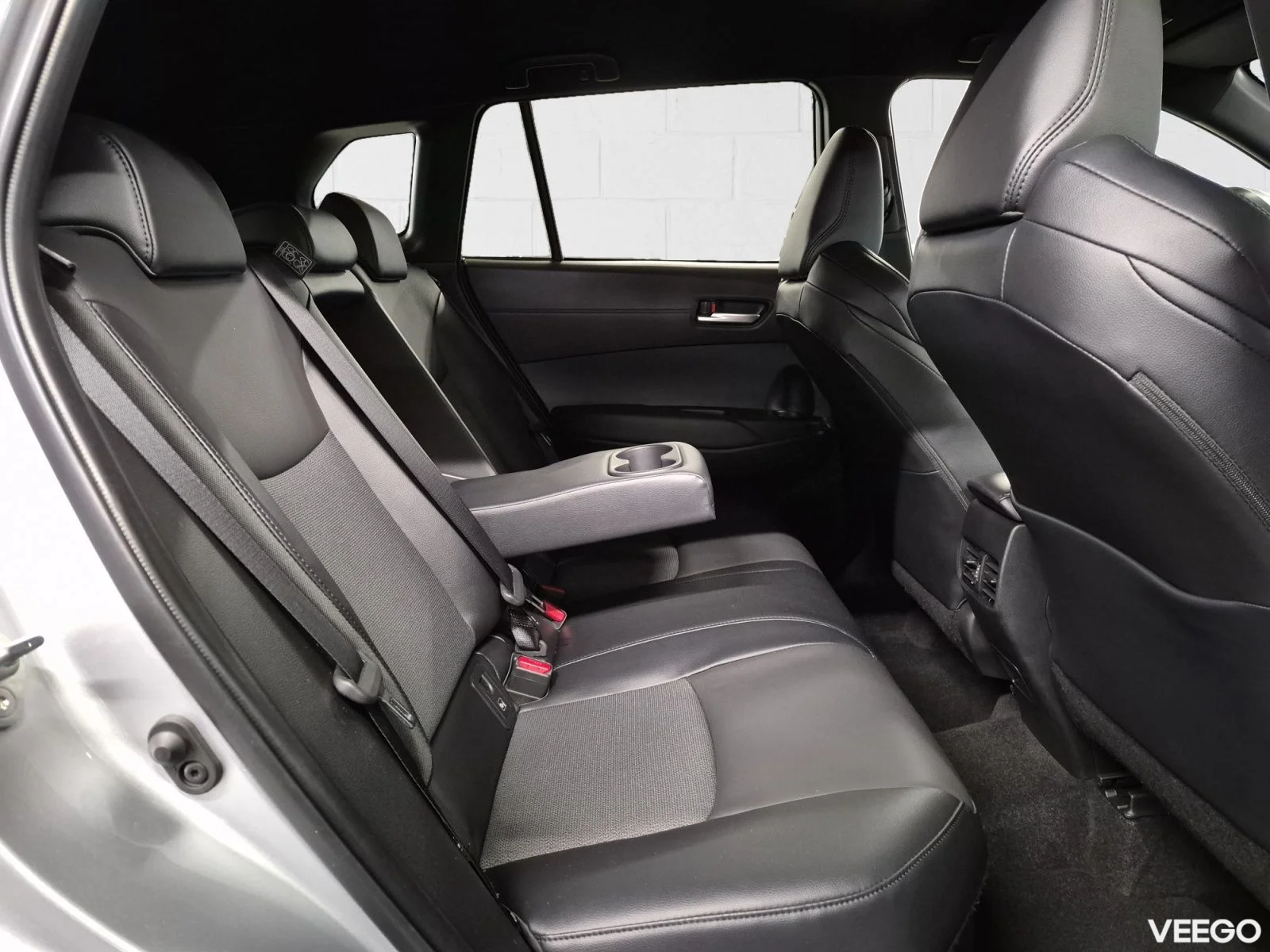 Toyota Corolla Cross Luxury Limited 1.8 72kW