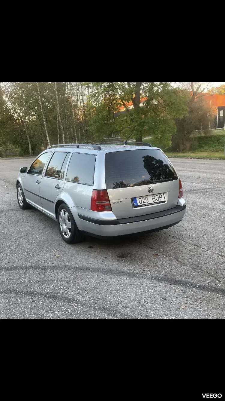 Volkswagen Golf 1.9 74kW