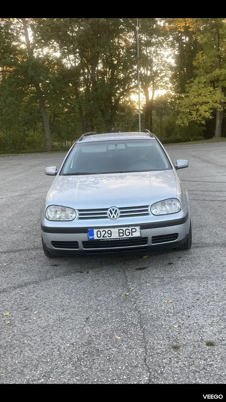 Volkswagen Golf 1.9 74kW