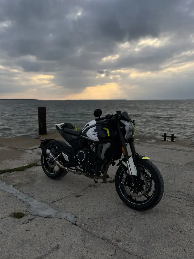 Image of CFMOTO 700SPORT 0.7 35kW