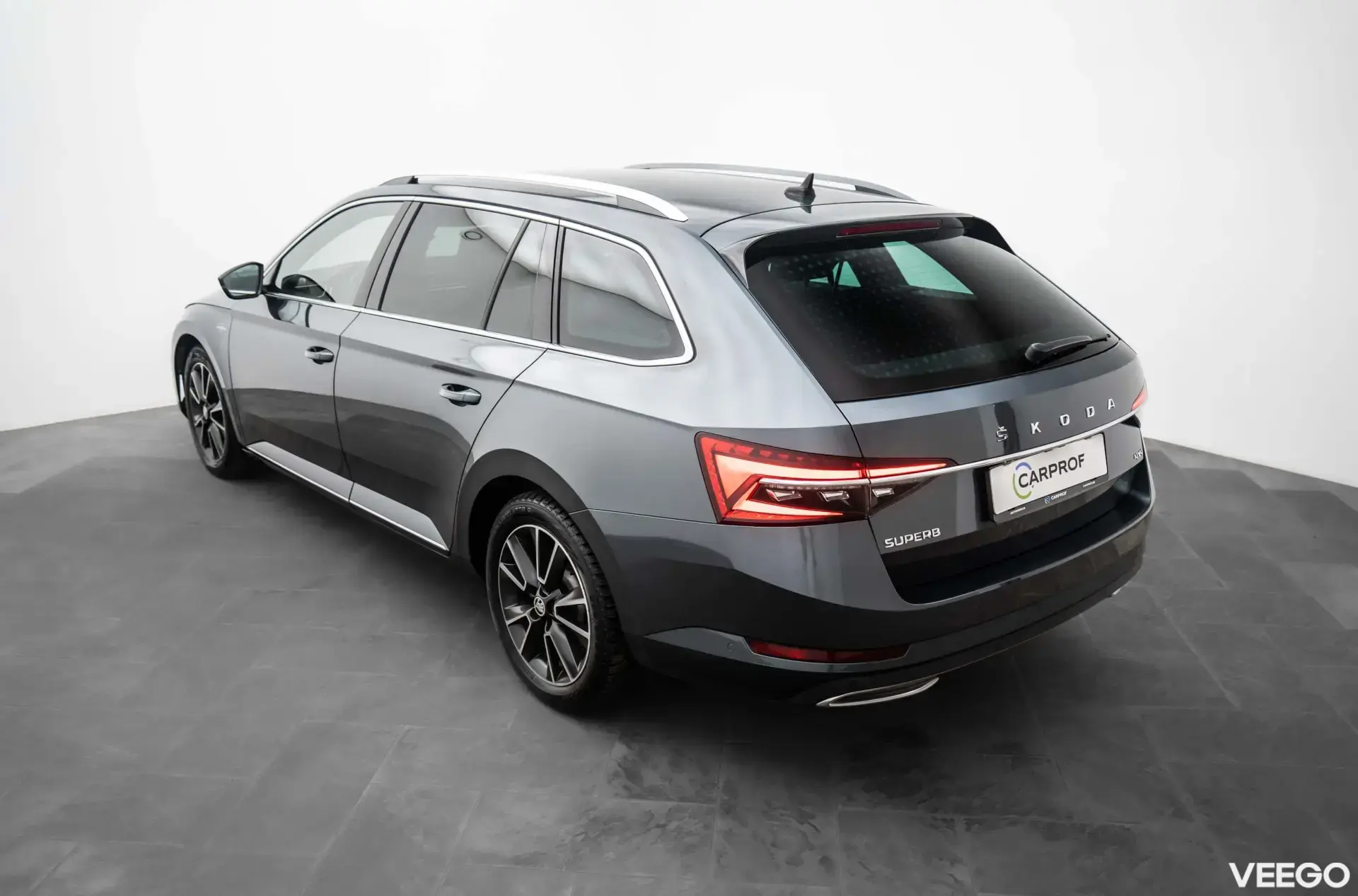 Skoda Superb Combi 4x4 Laurin&Klement 2.0 140kW