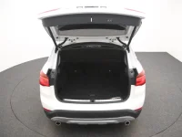 BMW X1 2 140kW thumbnail