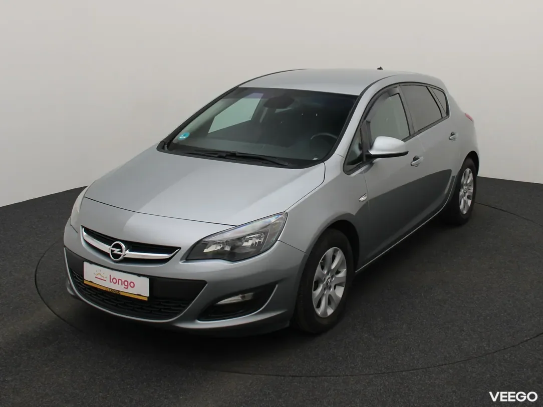 Opel Astra 1.6 81kW