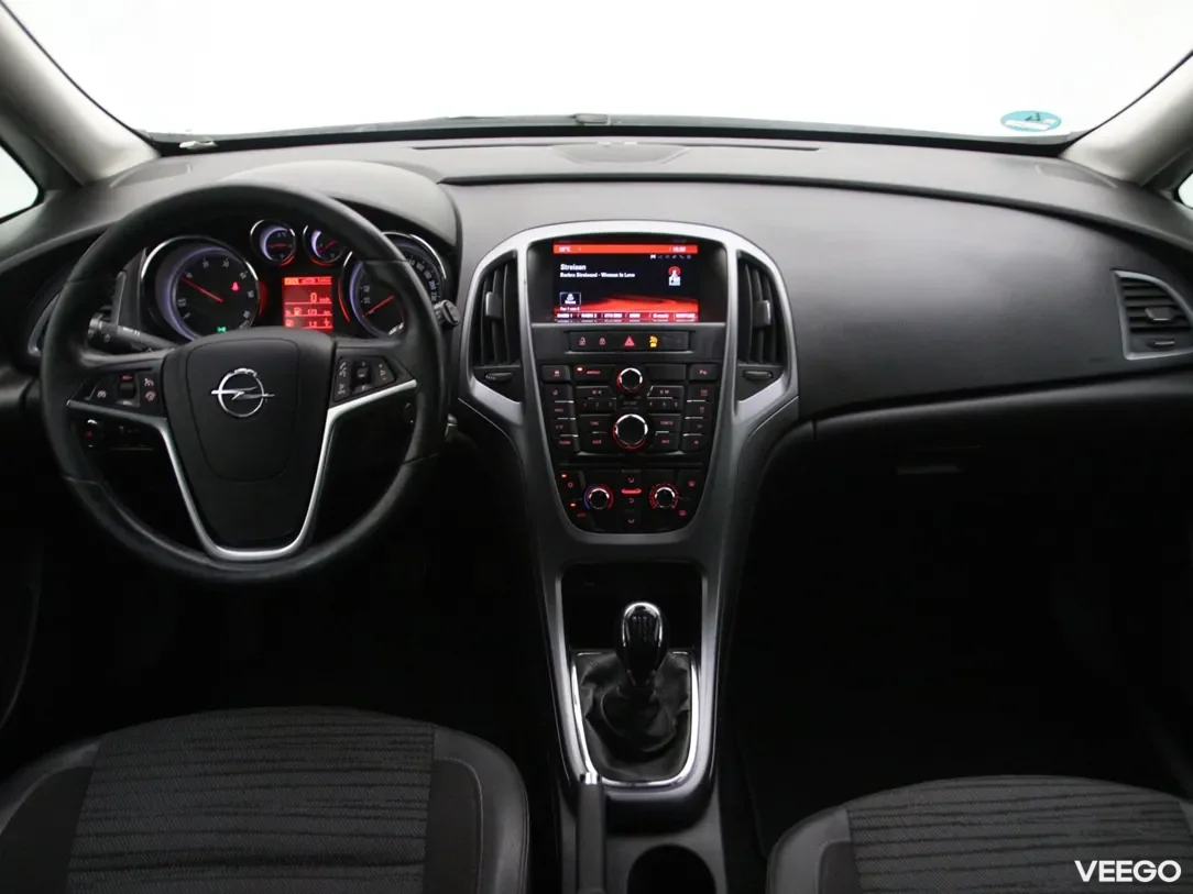 Opel Astra 1.6 81kW