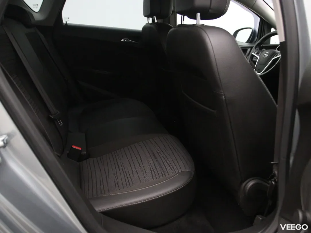 Opel Astra 1.6 81kW