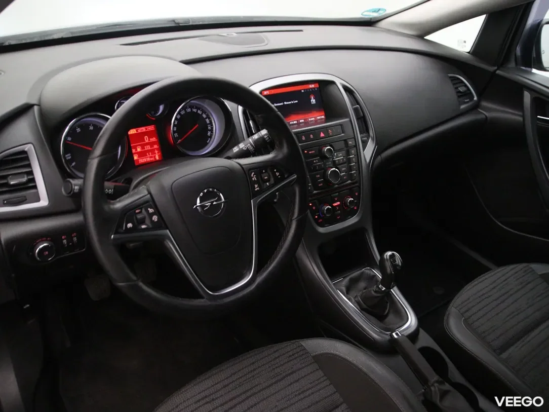Opel Astra 1.6 81kW