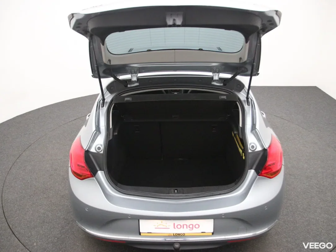 Opel Astra 1.6 81kW