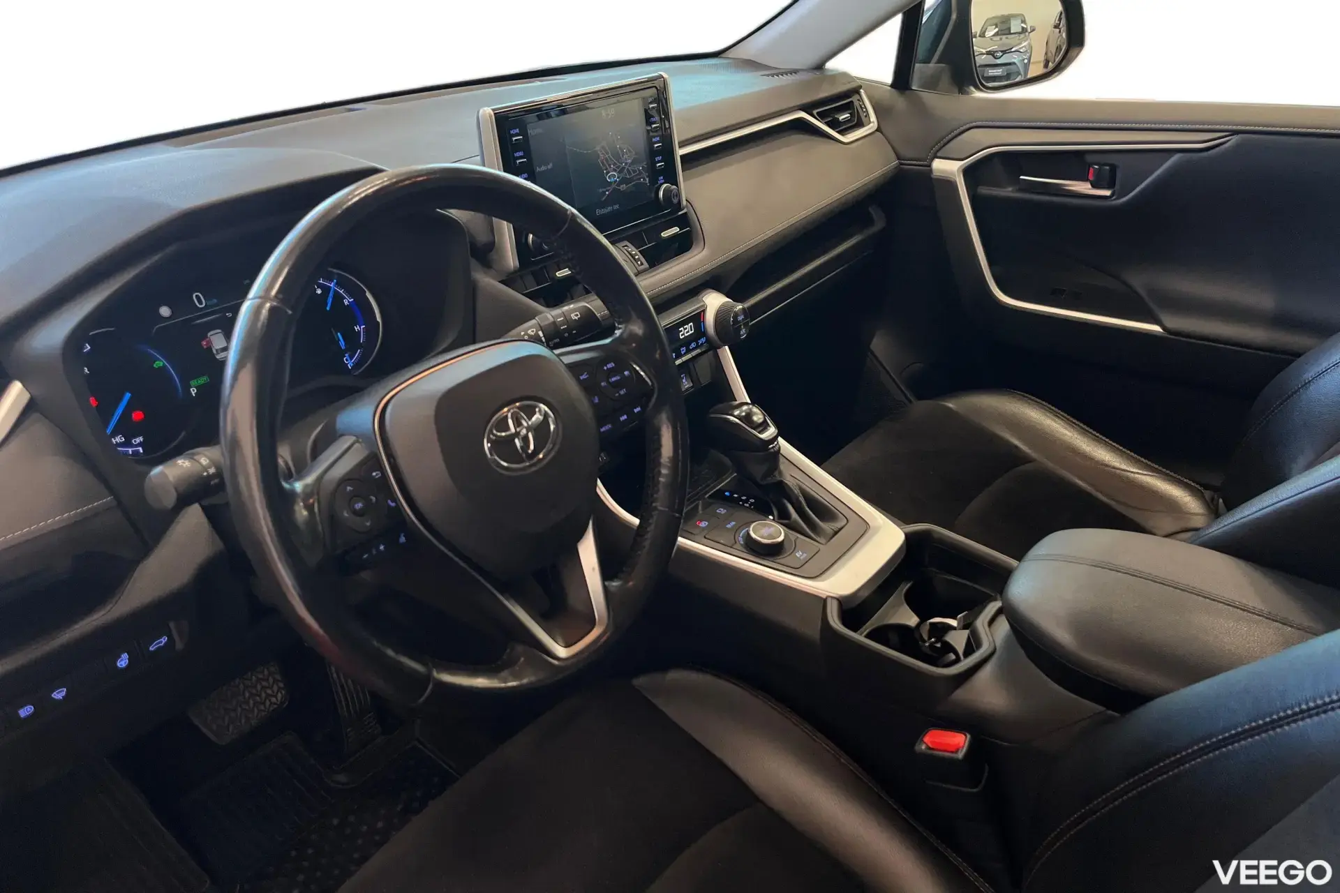 Toyota RAV4 Luxury Plus Hybrid 2.5 131kW