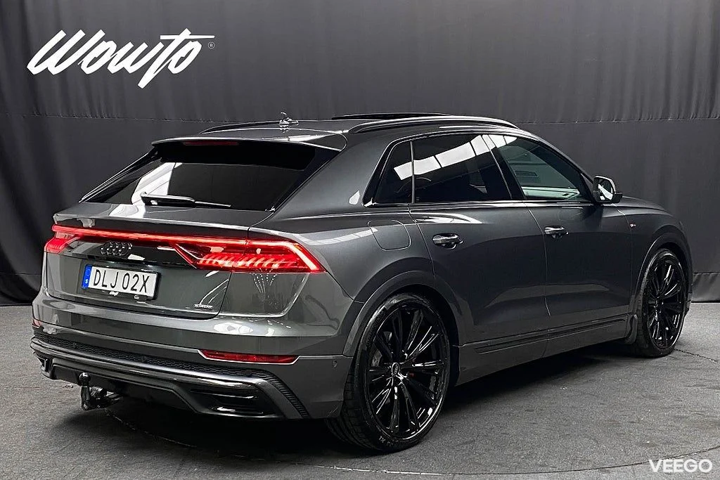 Audi Q8 60 TFSI e Q 462HK S-Line Competition+ /Pano /Se Spec 340kW