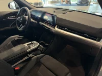 BMW iX2 xDrive30 M Sport D/A Plus Rattvärme Drag Tonade rutor 225kW