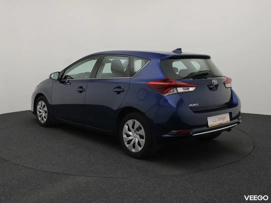 Toyota Auris 1.6 97kW