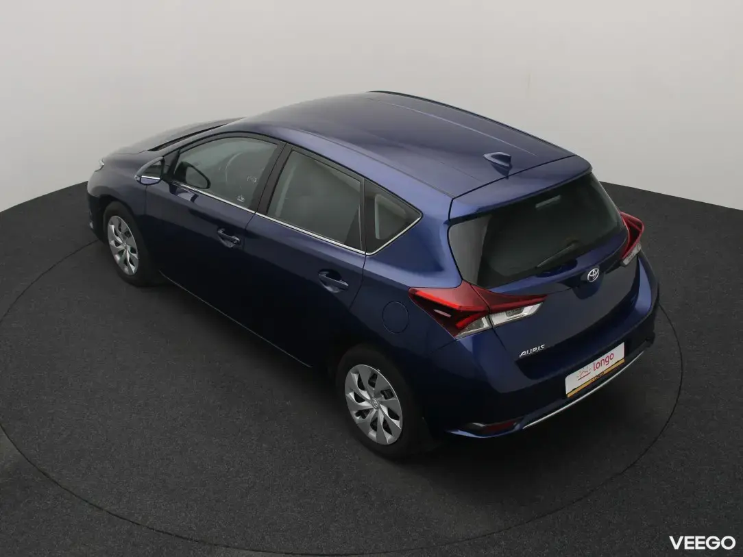 Toyota Auris 1.6 97kW