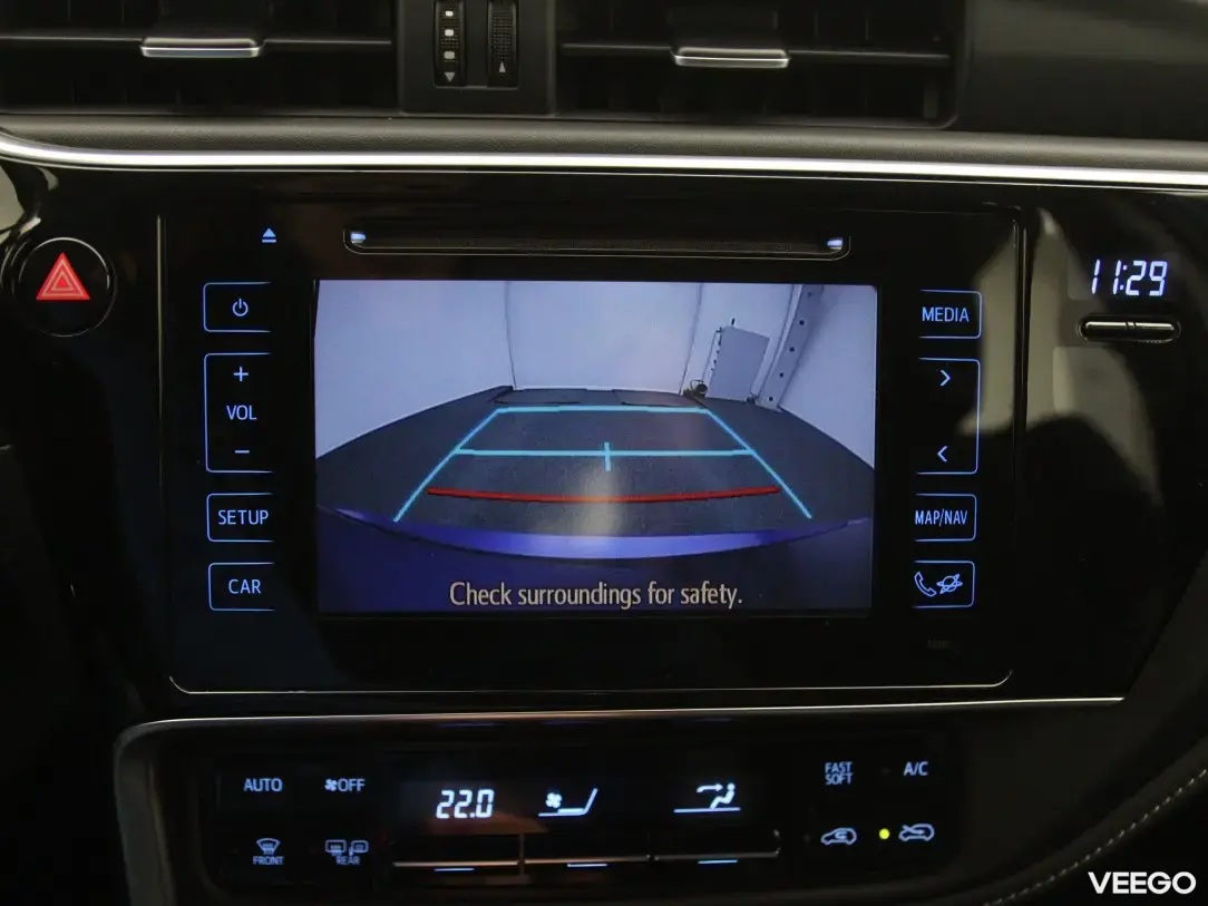 Toyota Auris 1.6 97kW