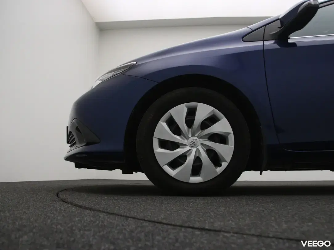 Toyota Auris 1.6 97kW