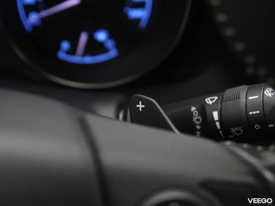 Toyota Auris 1.6 97kW