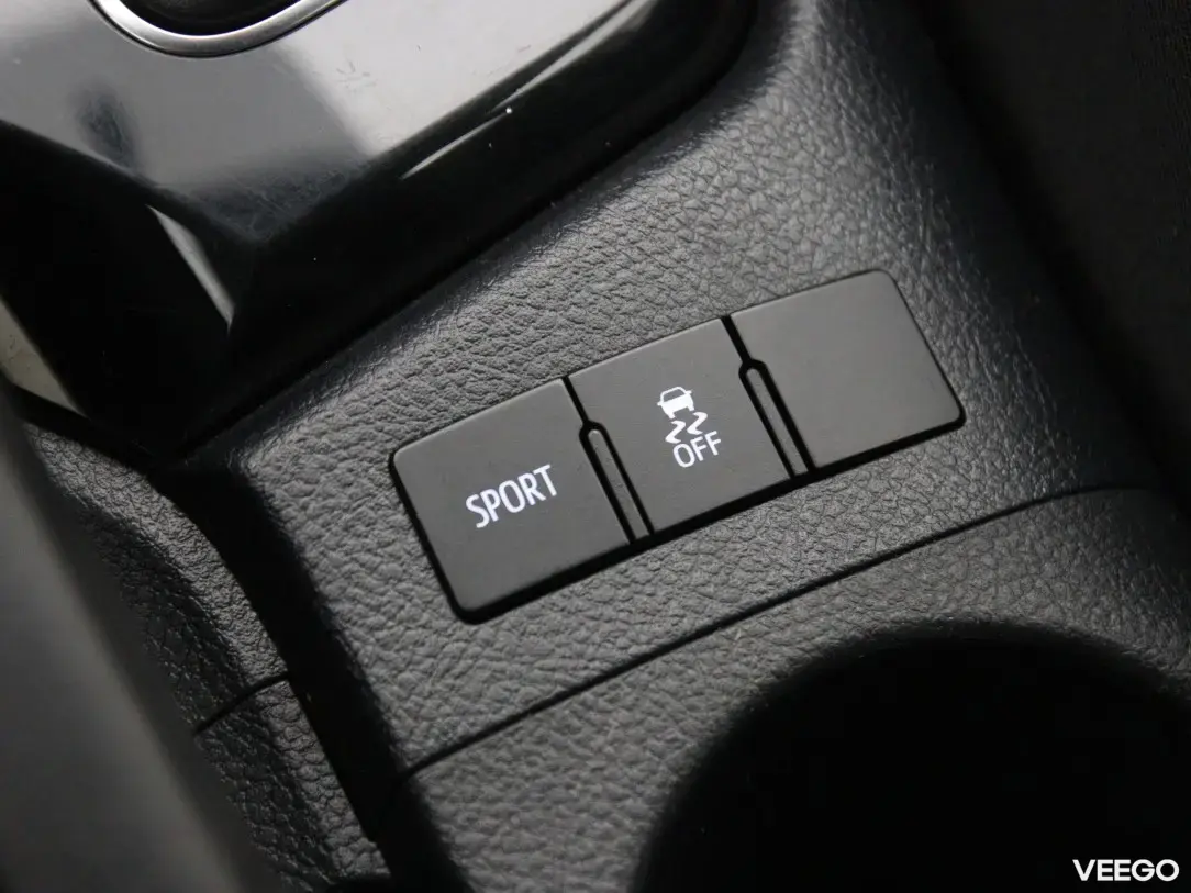 Toyota Auris 1.6 97kW