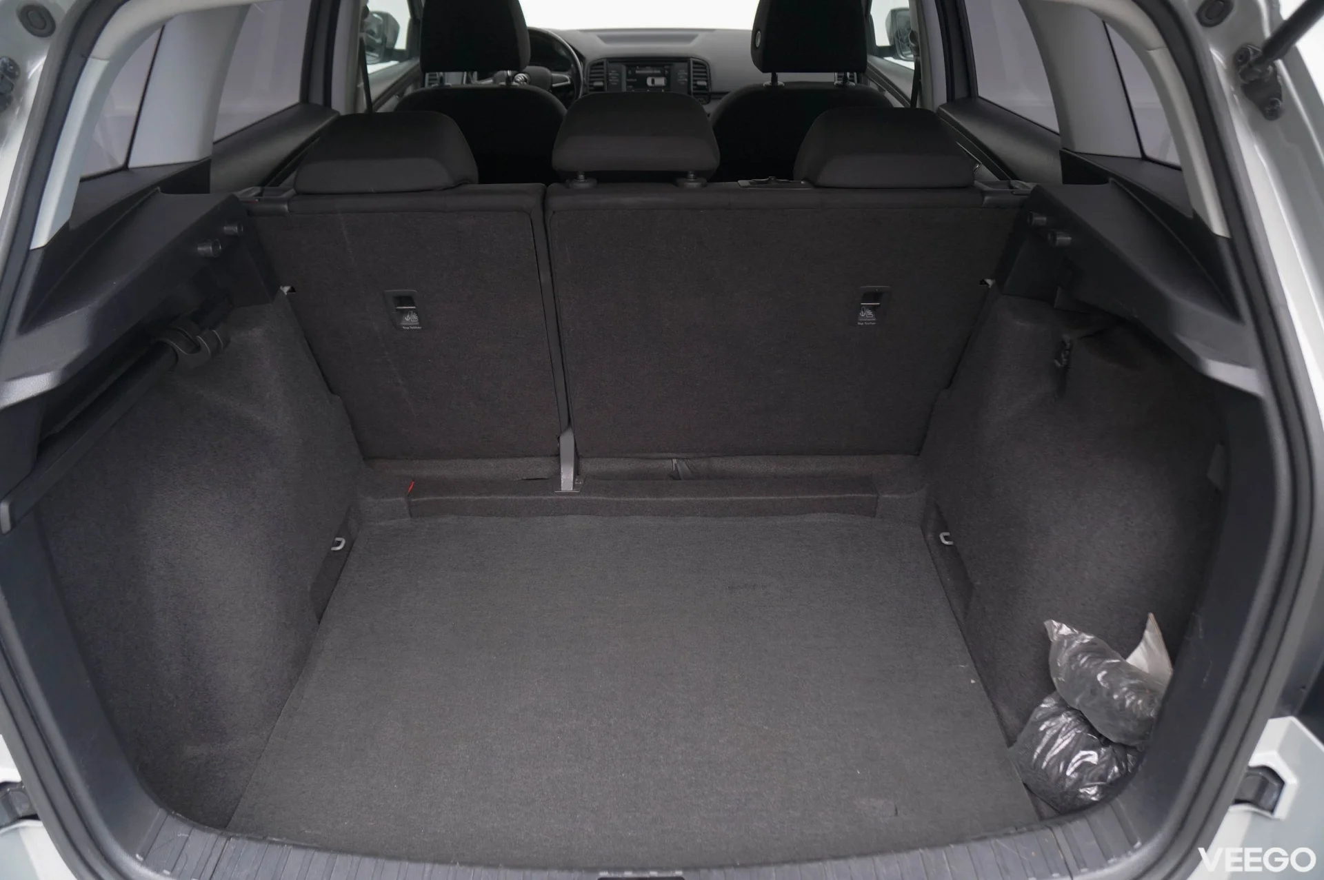Skoda Karoq Active Plus 1.6 85kW