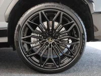 Lamborghini Urus - 456kW thumbnail