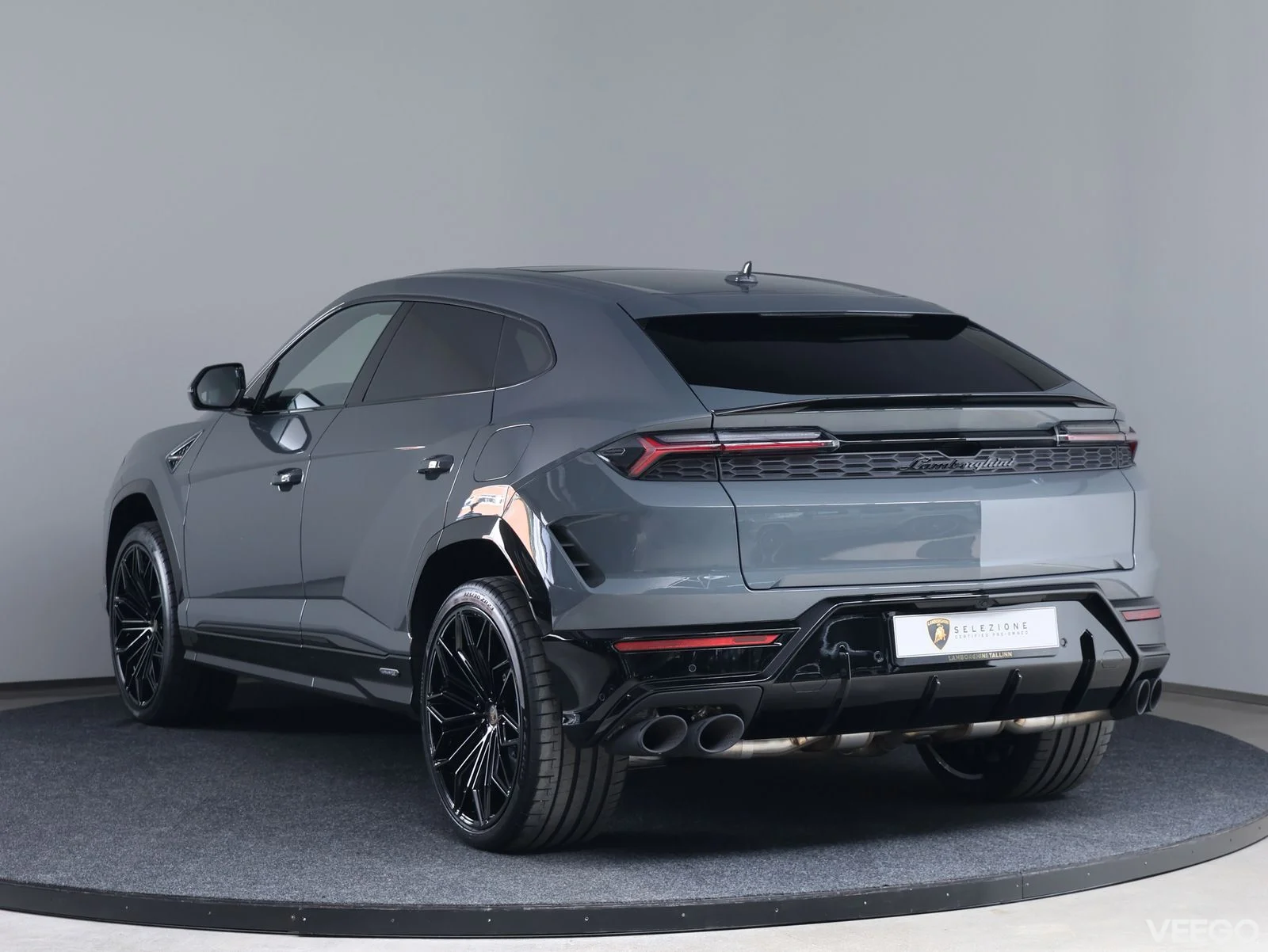 Lamborghini Urus - 456kW