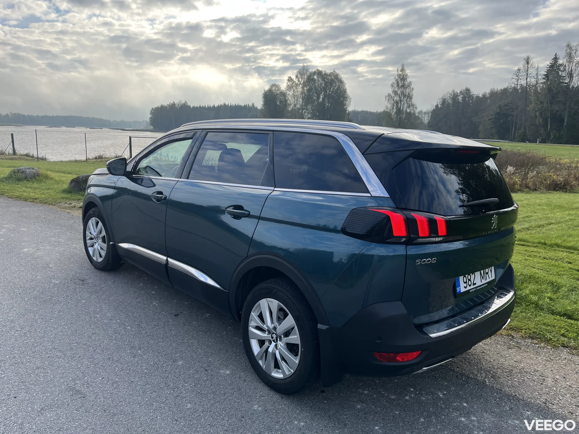Peugeot 5008 GT line 1.5 96kW