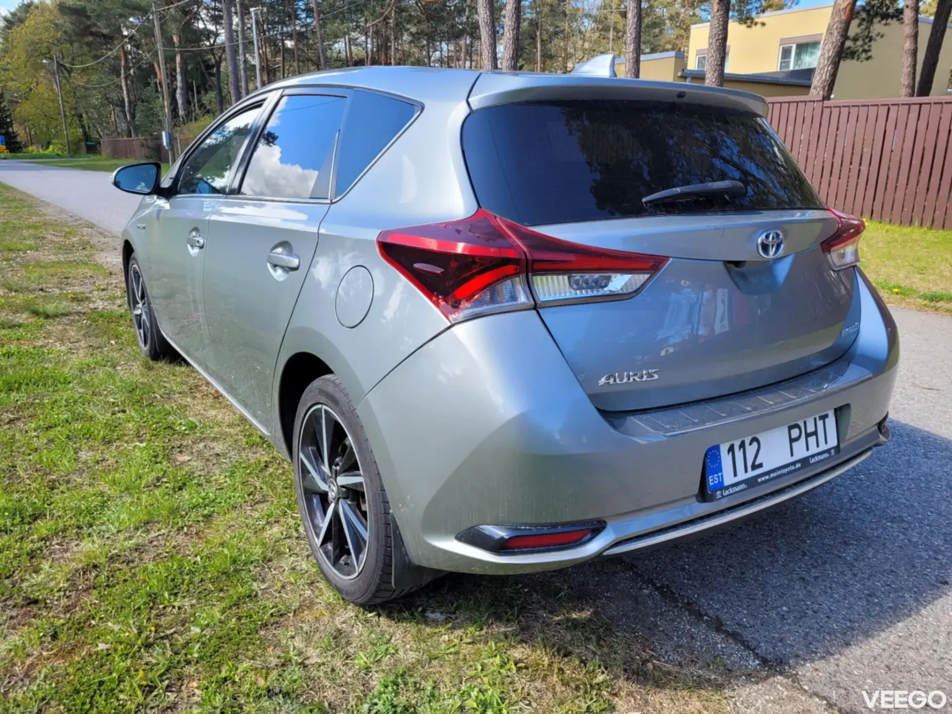 Toyota Auris 1.8 73kW