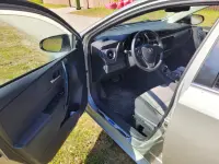 Toyota Auris 1.8 73kW thumbnail