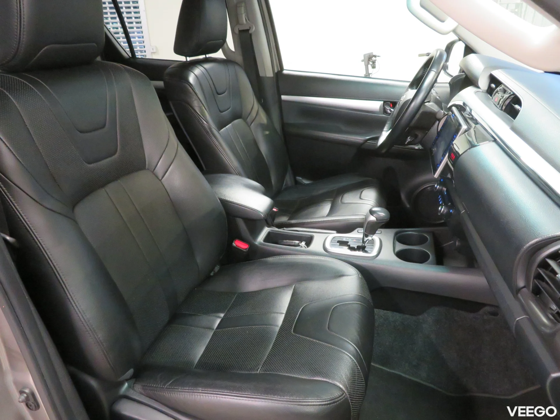 Toyota Hilux 2.4 110kW