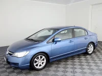Honda Civic 1.8 104kW thumbnail