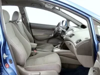 Honda Civic 1.8 104kW thumbnail
