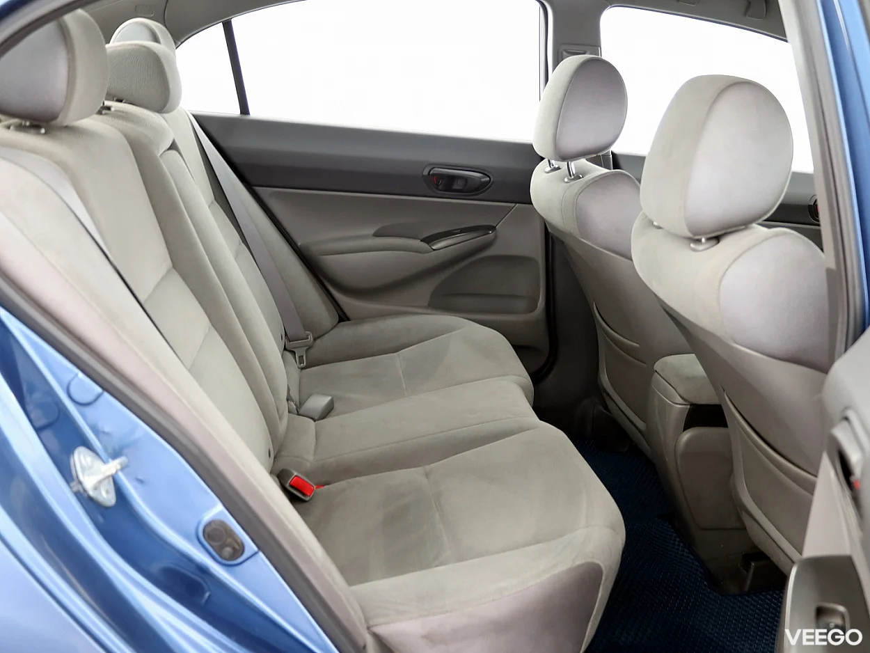 Honda Civic 1.8 104kW
