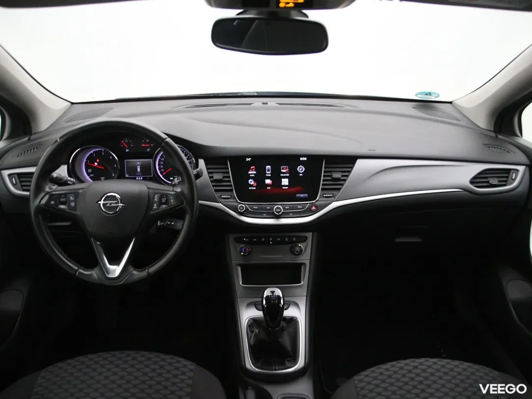 Opel Astra 1.6 81kW