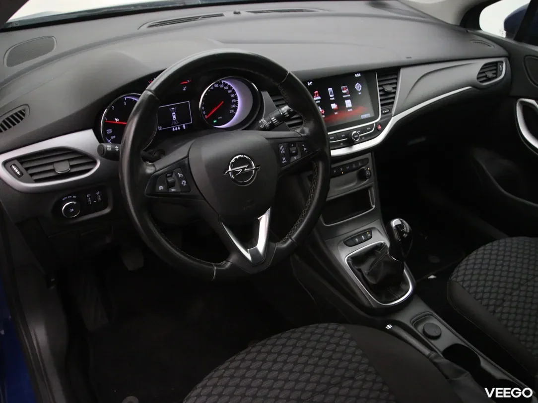 Opel Astra 1.6 81kW