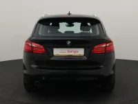 BMW 218 2 110kW thumbnail