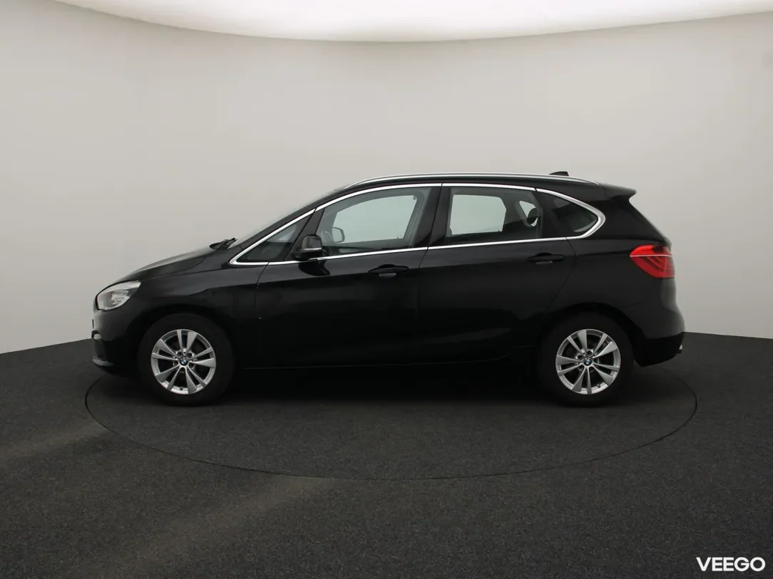 BMW 218 2 110kW