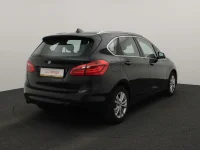 BMW 218 2 110kW thumbnail