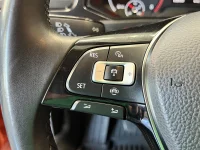 Volkswagen T-Roc 1 85kW thumbnail