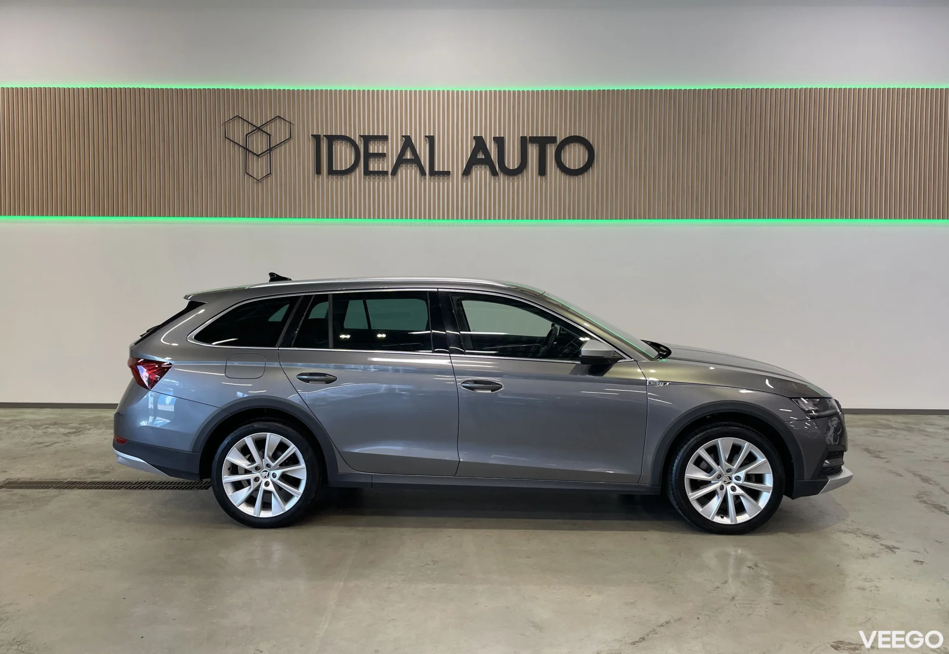Skoda Octavia Combi Scout 4x4 2 140kW
