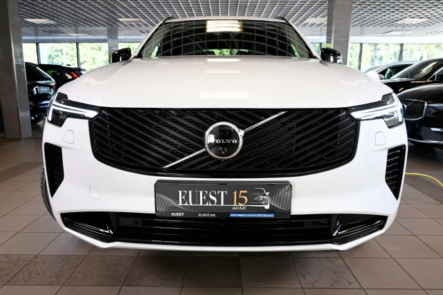 Image of Volvo XC90 7K AWD H&K ULTRA DARK INTELLI SAFE PRO MY26 2 335kW