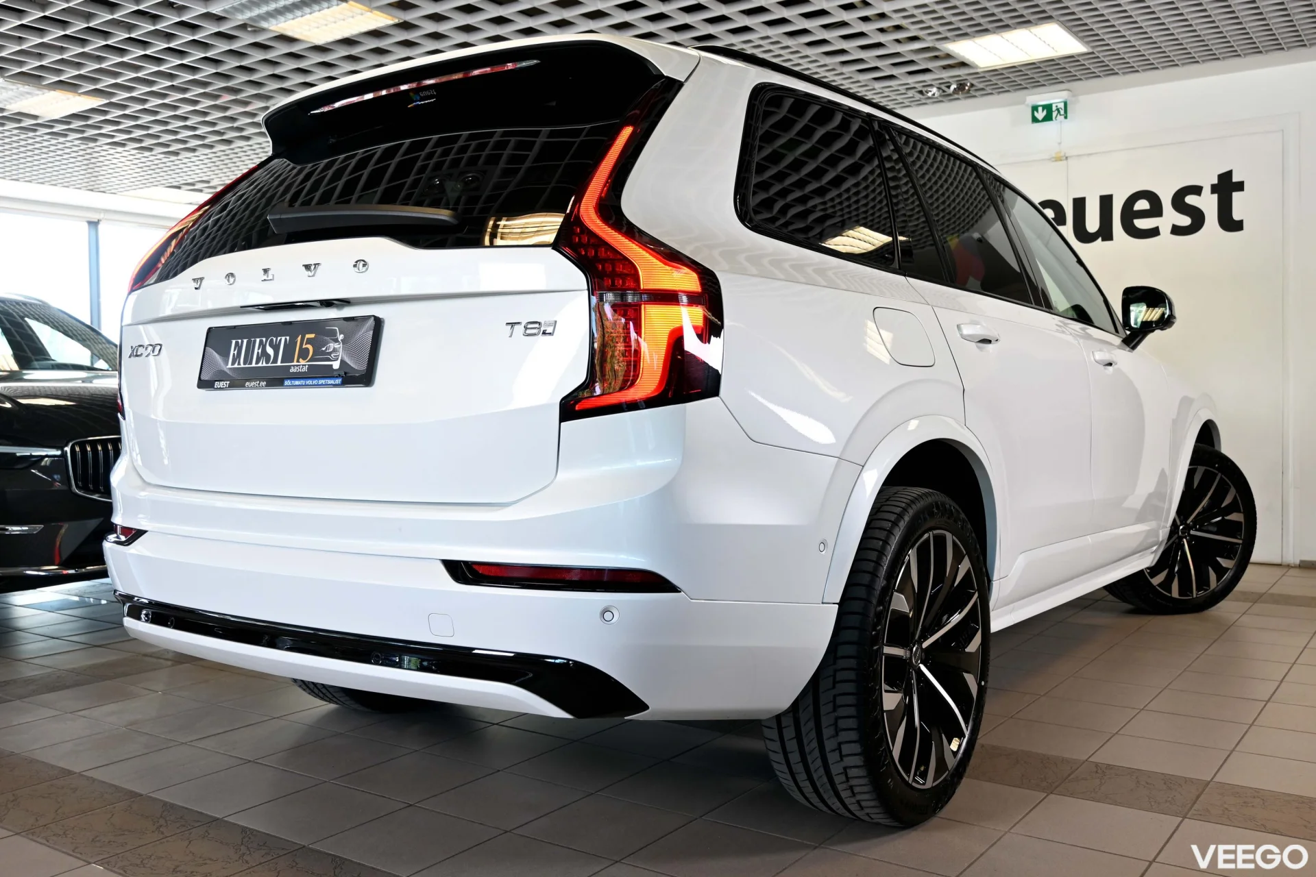 Volvo XC90 7K AWD H&K ULTRA DARK INTELLI SAFE PRO MY26 2 335kW