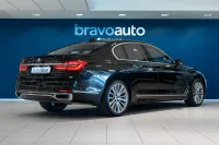 BMW 740 - 235kW thumbnail