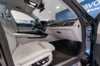BMW 740 - 235kW thumbnail