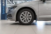 Volkswagen Passat Business 1.5 110kW thumbnail