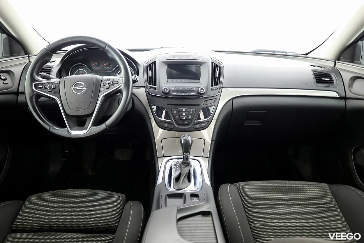 Opel Insignia 2.0 121kW